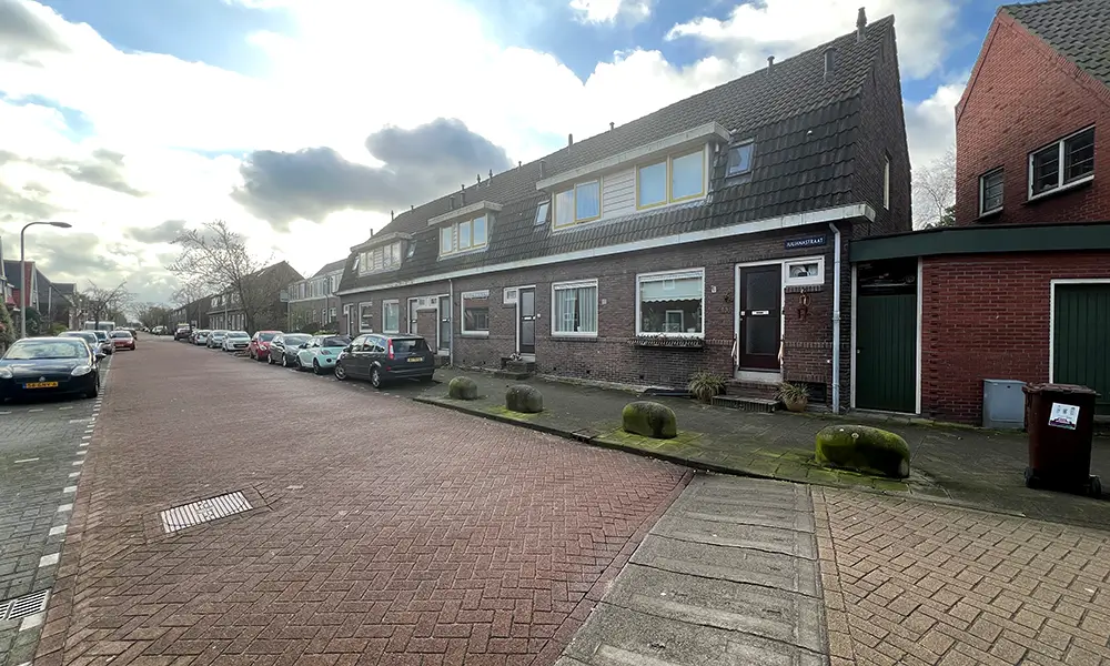 Juliana straat & Oranje straat